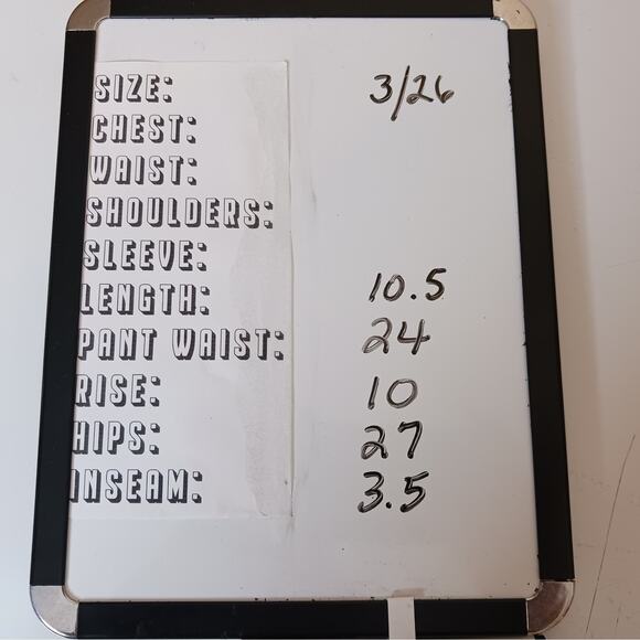 Kendall & Kylie Denim Shorts Juniors 3/26 Blue Distressed Cuffed Mid Rise Icon - Picture 2 of 13